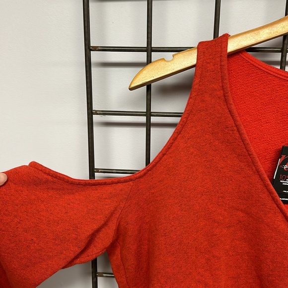 Philantropy Ventura Sweatshirt - Picture 2 of 5